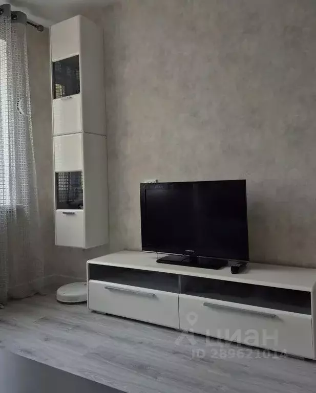 1-к кв. Псковская область, Псков ул. Крестки, 3А (35.0 м) - Фото 0