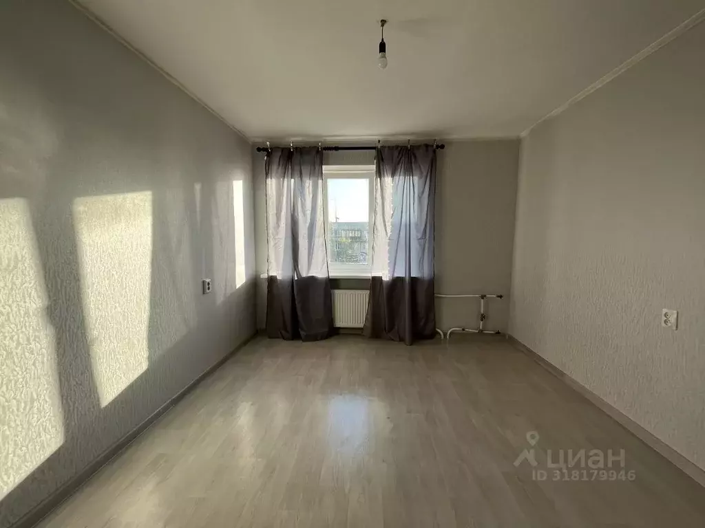 Комната Санкт-Петербург Серебристый бул., 13К1 (16.3 м) - Фото 0