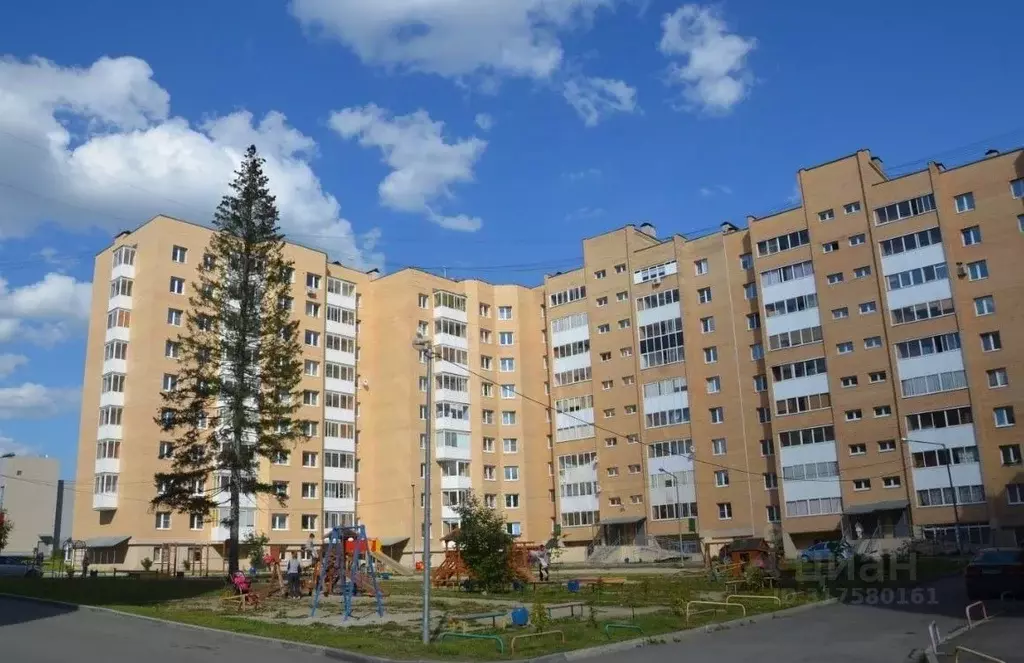 Свободной планировки кв. Свердловская область, Ревда ул. Максима ... - Фото 1