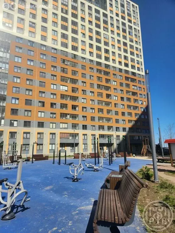 2-комнатная квартира: деревня Новосаратовка, улица Первых, 4к3 (60.77 ... - Фото 1