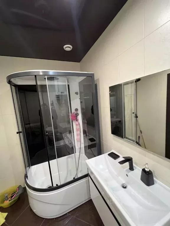 2-к кв. Пермский край, Пермь ул. Строителей, 34А (70.0 м) - Фото 1