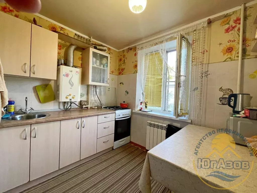 2-к кв. Краснодарский край, Темрюк ул. Чернышевского, 26 (45.0 м) - Фото 1