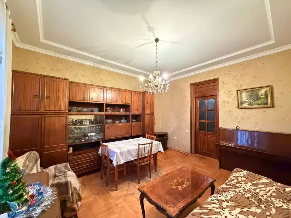 3-к кв. Кабардино-Балкария, Нальчик ул. Чернышевского (70.2 м) - Фото 2