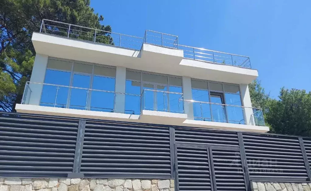 Дом в Крым, Ялта муниципальный округ, Восход пгт ул. Авроры, 3Ж (320 ... - Фото 1