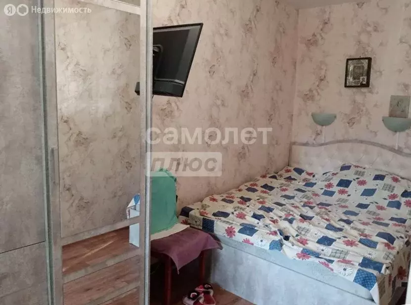 2-комнатная квартира: Новая Майна, улица Микрорайон, 1 (42 м) - Фото 0