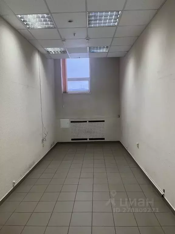 Офис в Кировская область, Киров ул. Карла Маркса, 4/2 (20 м) - Фото 1