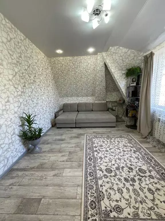 2-к кв. Калужская область, Калуга Николо-Козинская ул., 56 (65.7 м) - Фото 2