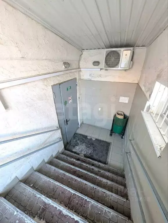 Помещение свободного назначения в Удмуртия, Ижевск ул. Орджоникидзе, ... - Фото 2