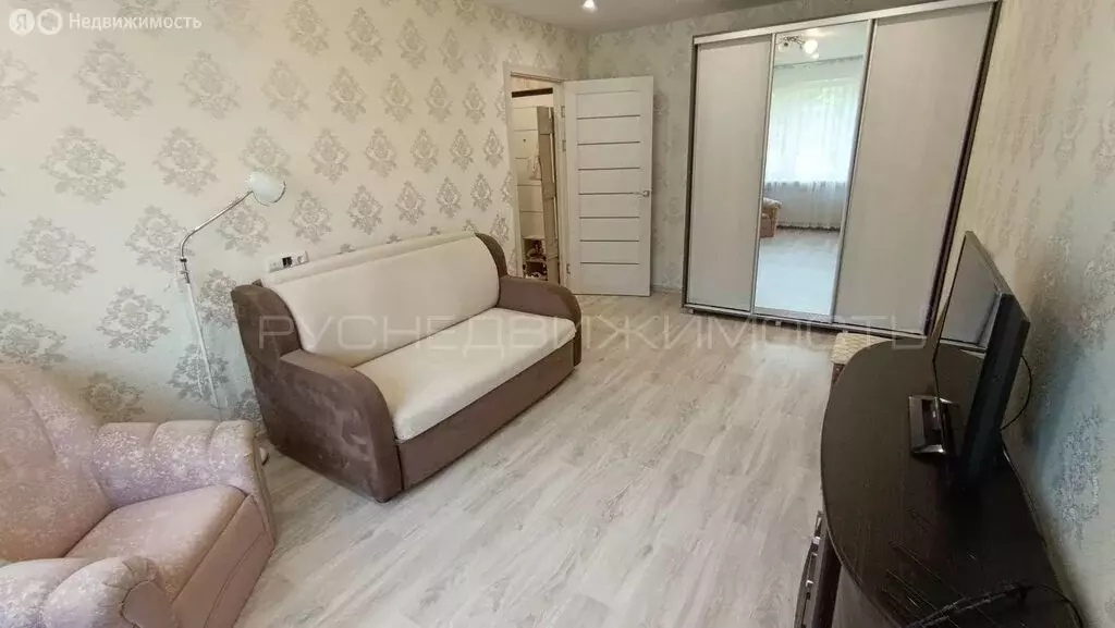 1-комнатная квартира: Киров, улица Героя Николая Рожнева, 6 (32.4 м) - Фото 1