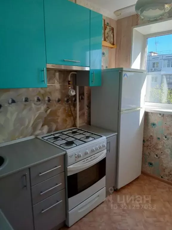 3-к кв. Самарская область, Тольятти Шлюзовой мкр, ул. Железнодорожная, ... - Фото 0