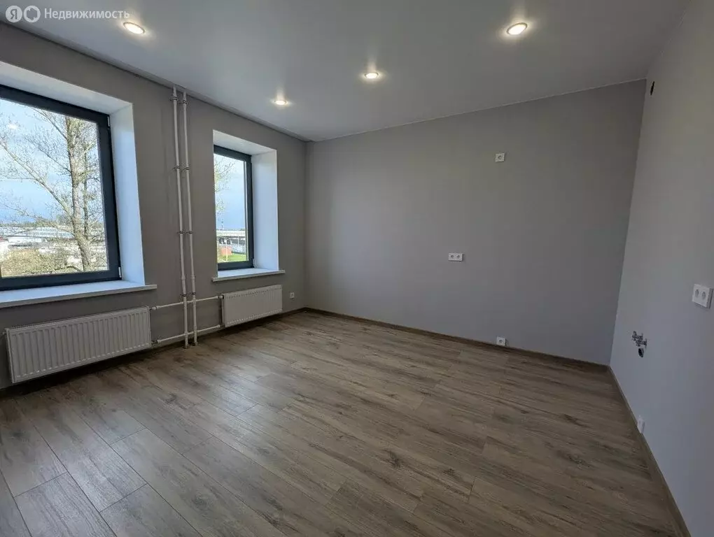 Квартира-студия: Санкт-Петербург, Челябинская улица, 37 (23.5 м) - Фото 0