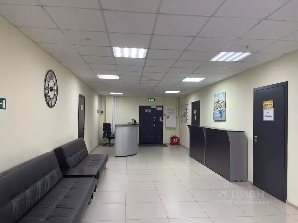 Помещение свободного назначения в Москва ул. Адмирала Руднева, 4 (32 ... - Фото 1