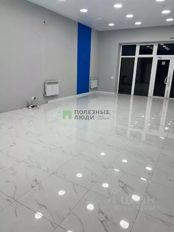 Помещение свободного назначения в Краснодарский край, Новороссийск ул. ... - Фото 1