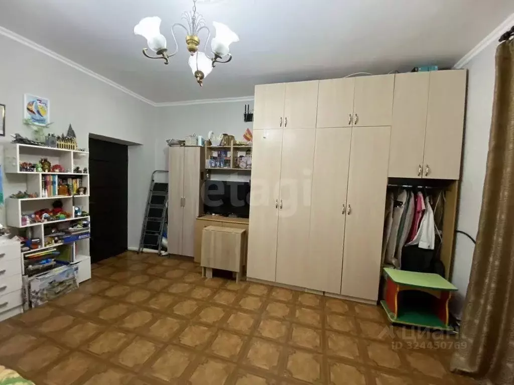 3-к кв. Крым, Симферополь ул. Ломоносова (63.0 м) - Фото 1