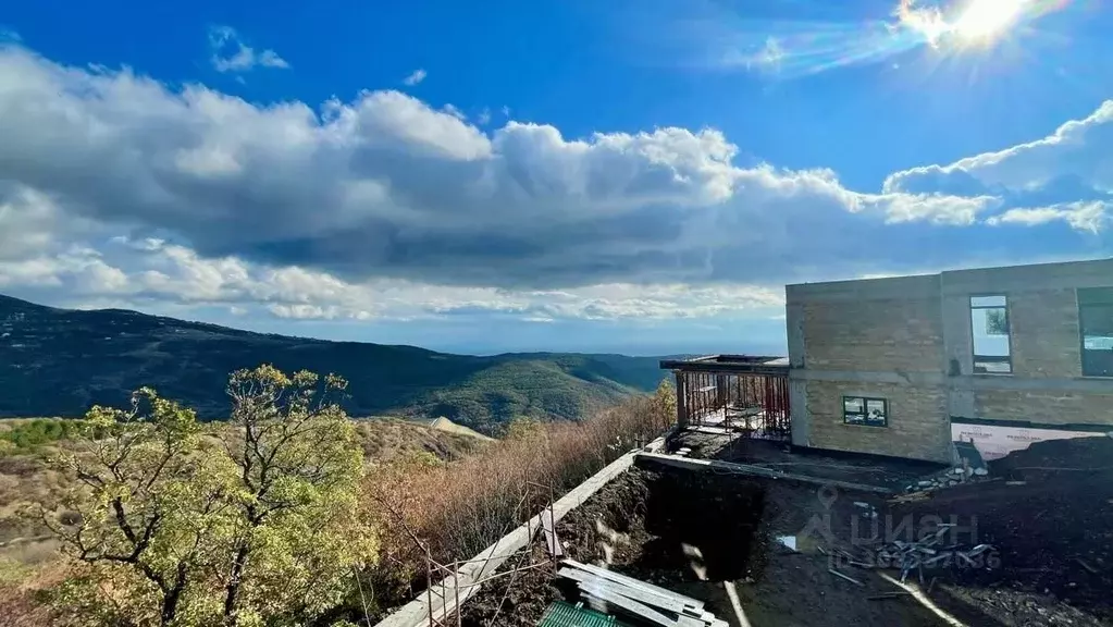 Дом в Крым, Алушта муниципальный округ, с. Верхняя Кутузовка  (155 м) - Фото 2