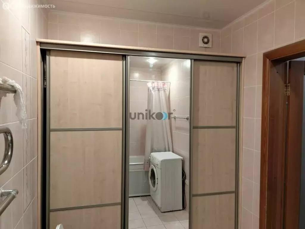 2-комнатная квартира: Уфа, Революционная улица, 163 (55.3 м) - Фото 1