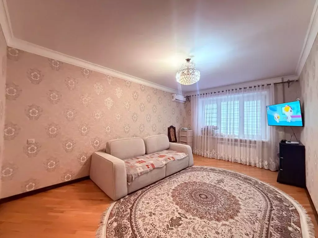 3-к кв. Кабардино-Балкария, Нальчик Осетинская ул., 144к5 (80.0 м) - Фото 1