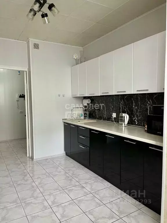 2-к кв. Кабардино-Балкария, Нальчик ул. Атажукина, 4 (60.0 м) - Фото 2