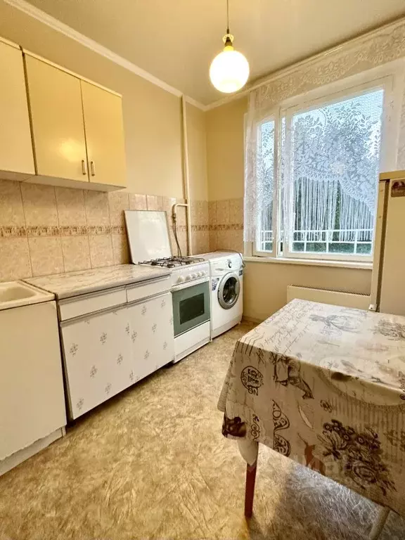 1-к кв. Москва ул. Бутлерова, 2К2 (33.0 м) - Фото 0