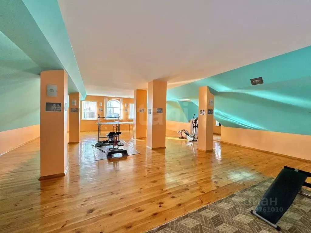 Дом в Оренбургская область, Оренбург Сосновая ул., 11 (468 м) - Фото 1