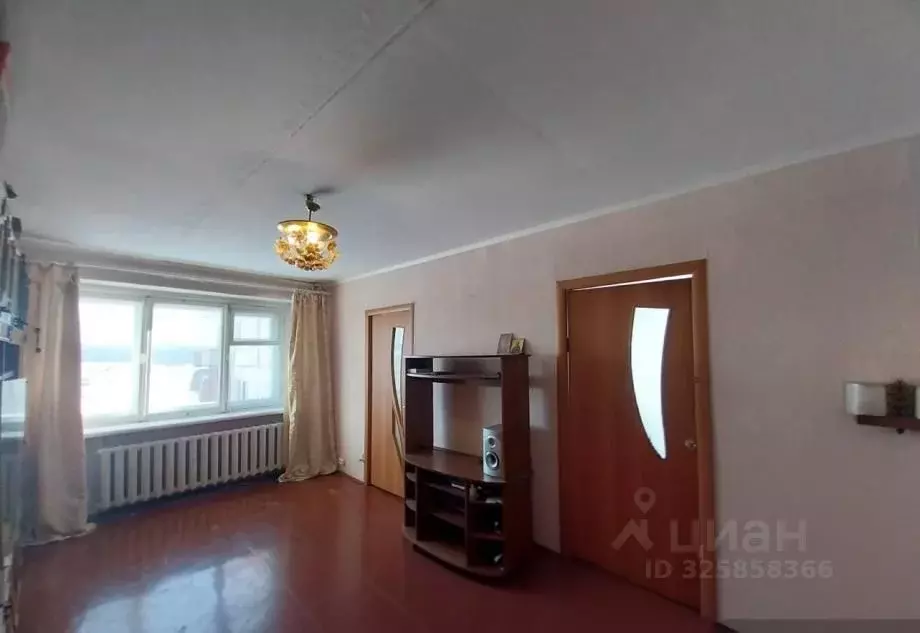 3-к кв. Пермский край, Александровск ул. Максима Горького, 6 (62.7 м) - Фото 1