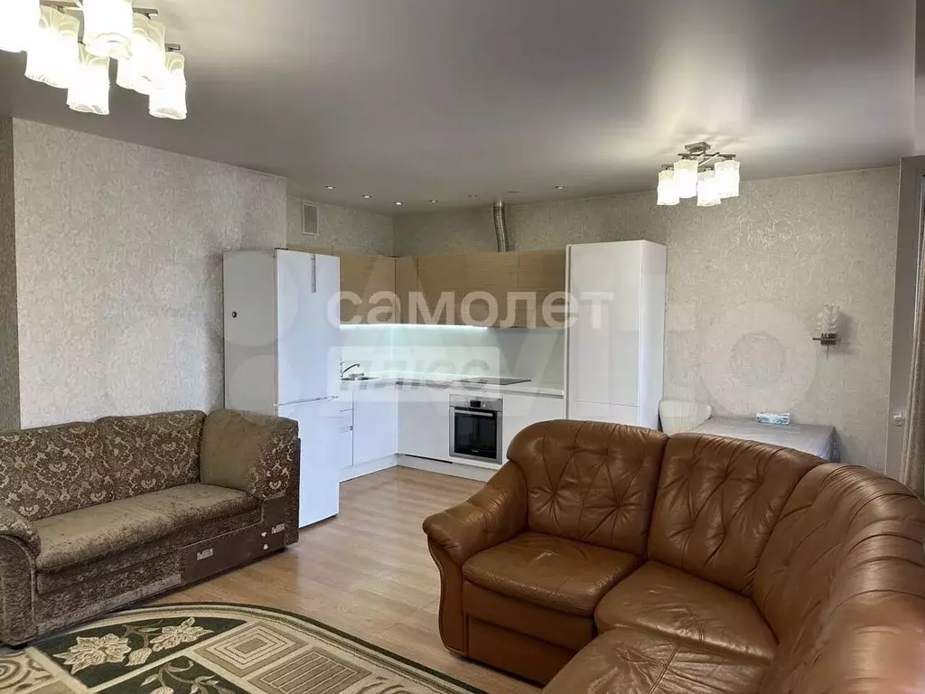 3-к. квартира, 90 м, 9/15 эт. - Фото 0