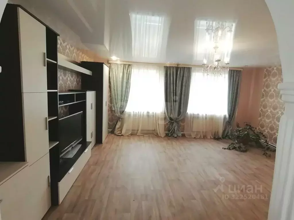 Дом в Тюменская область, с. Нижняя Тавда ул. Дорожная (78 м) - Фото 1