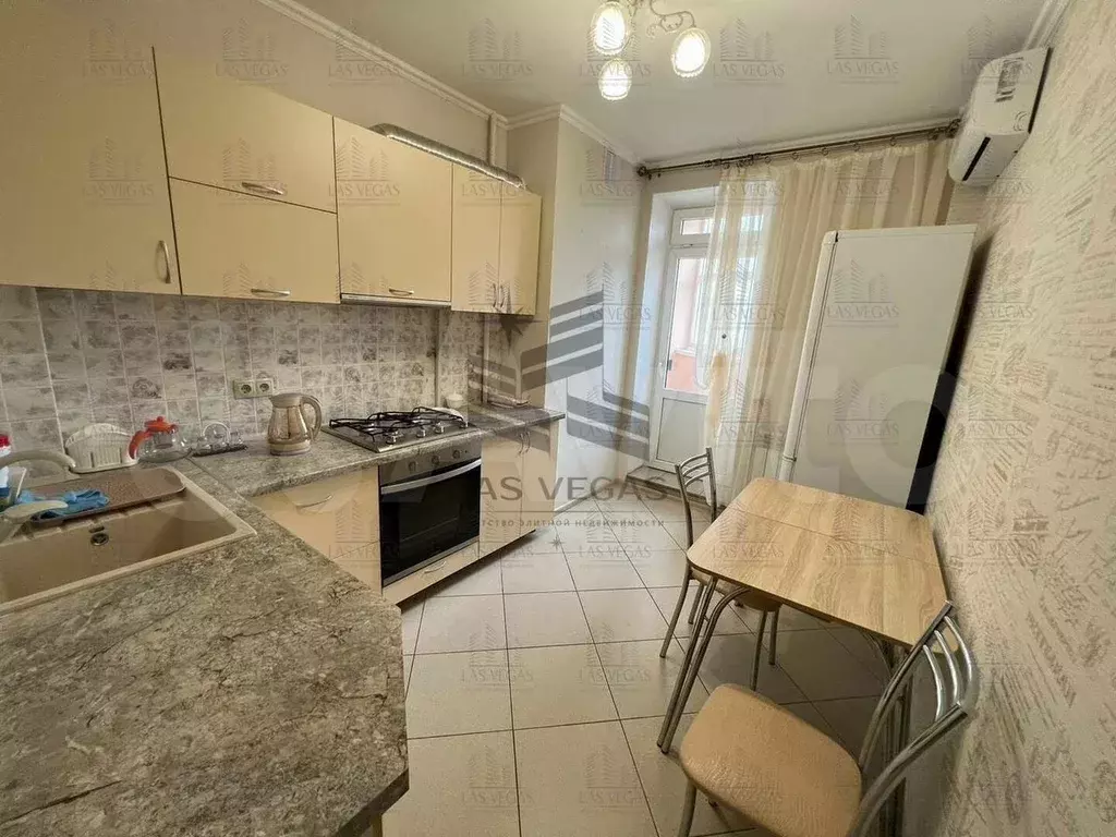 1-к. квартира, 55 м, 6/10 эт. - Фото 0