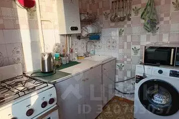 3-к кв. Челябинская область, Чебаркуль ул. Крылова, 10А (57.0 м) - Фото 0