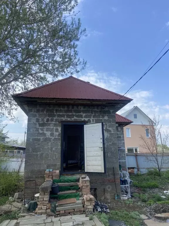 Дом в Оренбургская область, Оренбург Кузнечный мкр, ул. 1-я Озерная, ... - Фото 1