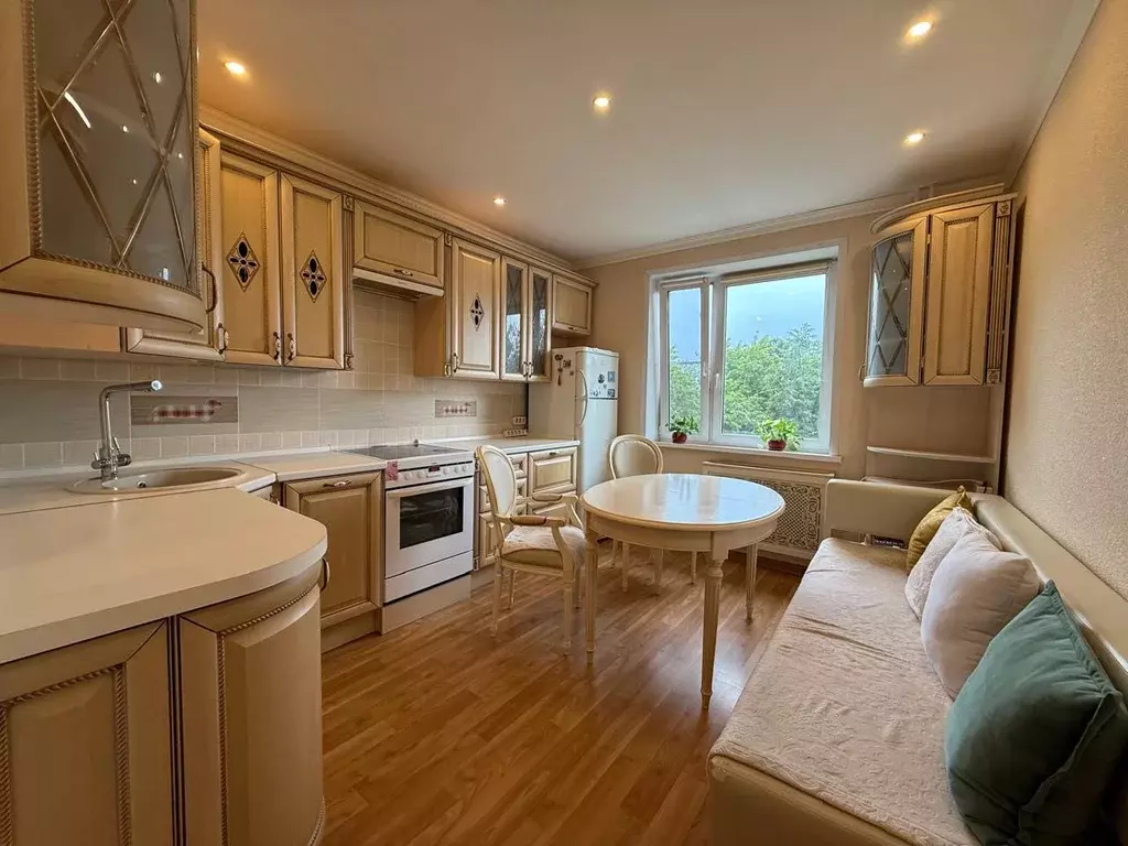 Продаётся 2-к квартира, 65.5 м - Фото 1