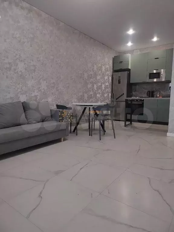 2-к. квартира, 40 м, 2/10 эт. - Фото 0