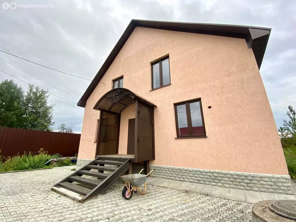 Дом в Уфа, посёлок Базилевка, Базилевская улица, 10А (230 м) - Фото 0