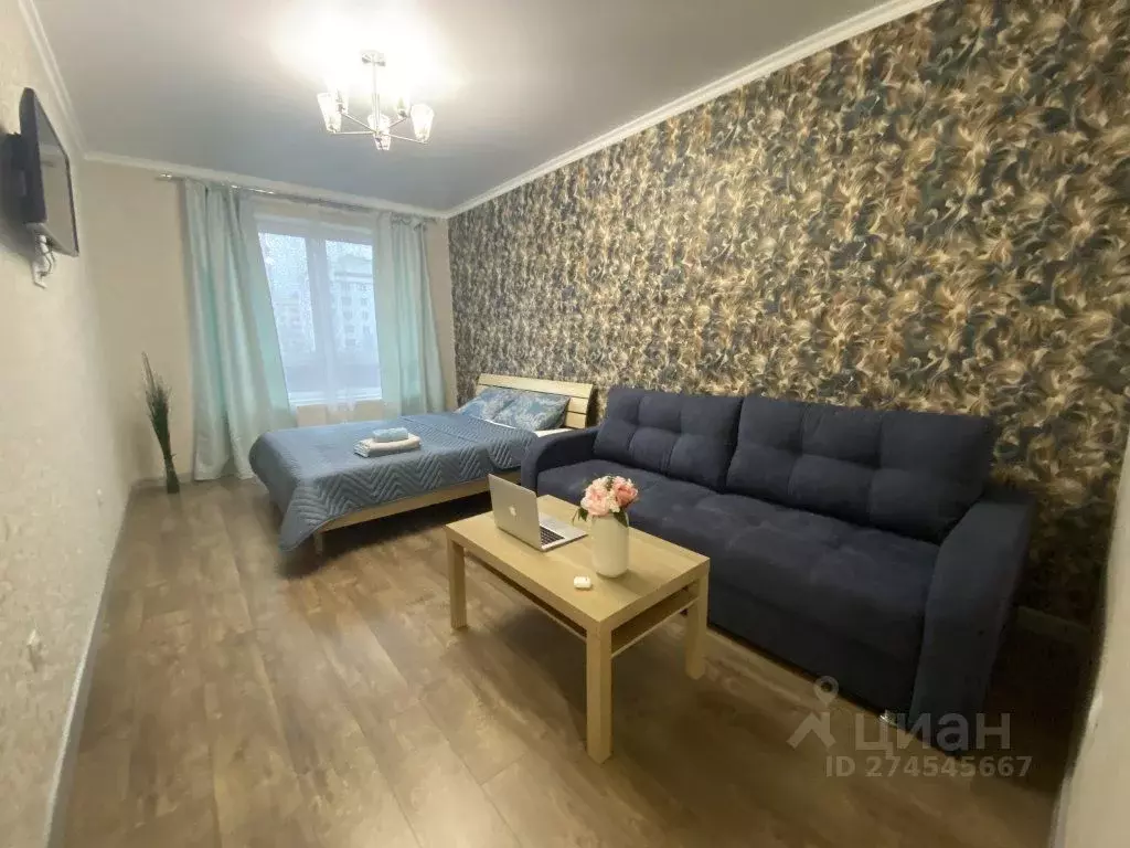 1-к кв. Башкортостан, Уфа Коммунистическая ул., 98/1 (50.0 м) - Фото 1
