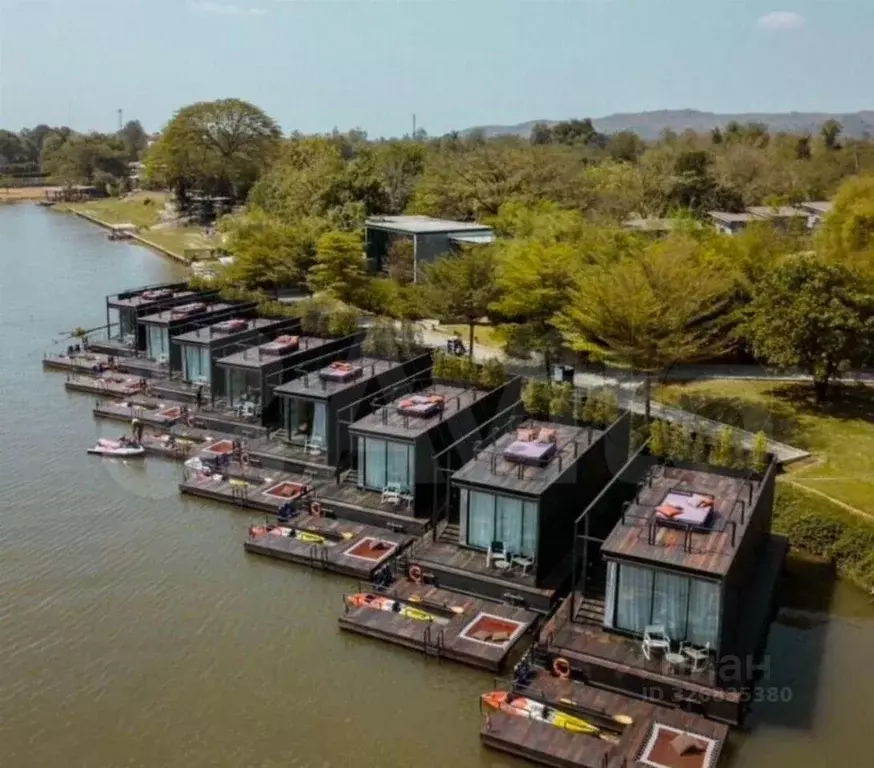 Участок в Волгоградская область, Средняя Ахтуба рп ул. Вятская, 2В ... - Фото 1