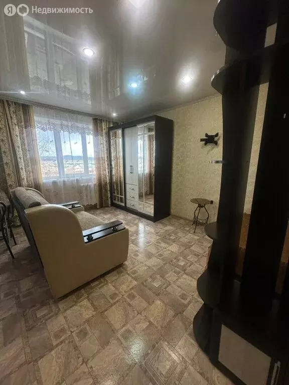Квартира-студия: село Угдан, Трактовая улица, 1А (27 м) - Фото 1