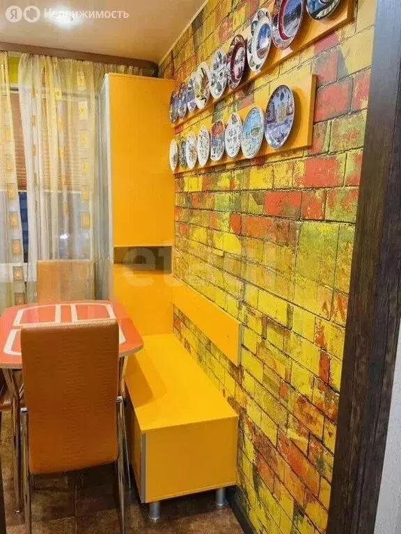 2-комнатная квартира: Новый Уренгой, район Северная Жилая Часть, ... - Фото 2