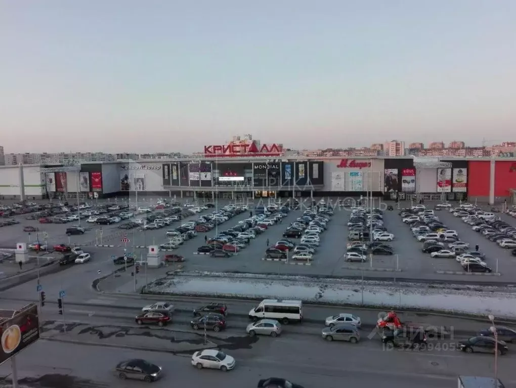 3-к кв. Тюменская область, Тюмень ул. Мельникайте, 136к1 (101.6 м) - Фото 1