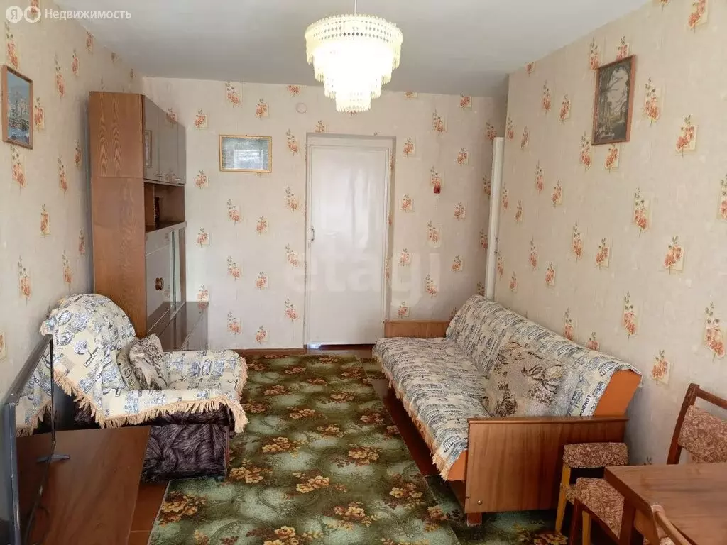 3-комнатная квартира: посёлок городского типа Пионерский, улица ... - Фото 2