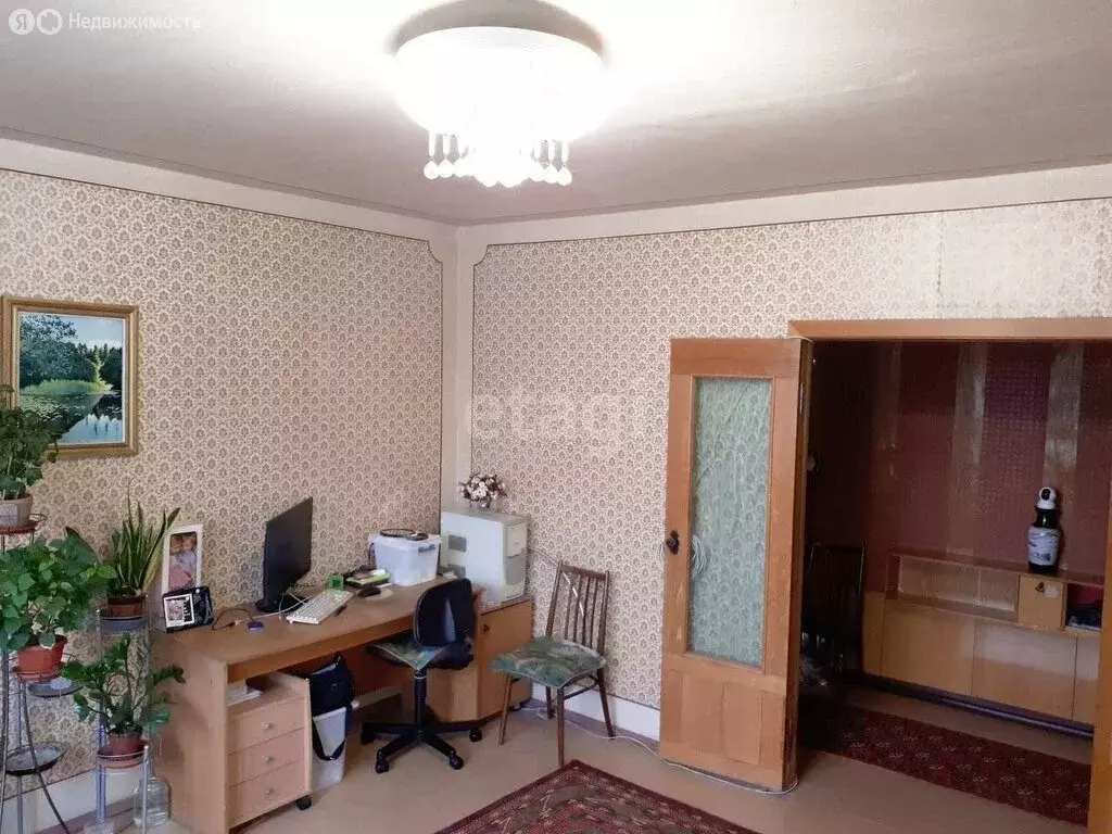3-комнатная квартира: Омск, улица Лукашевича, 21 (69.1 м) - Фото 1