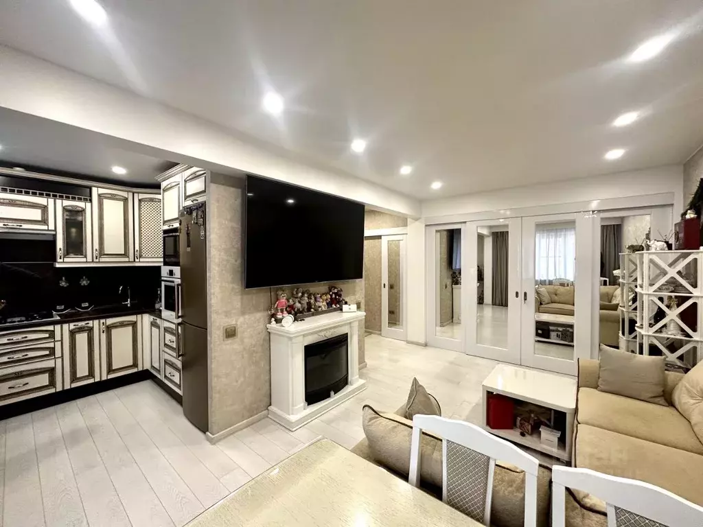 2-к кв. Новгородская область, Великий Новгород Большая Московская ул., ... - Фото 1