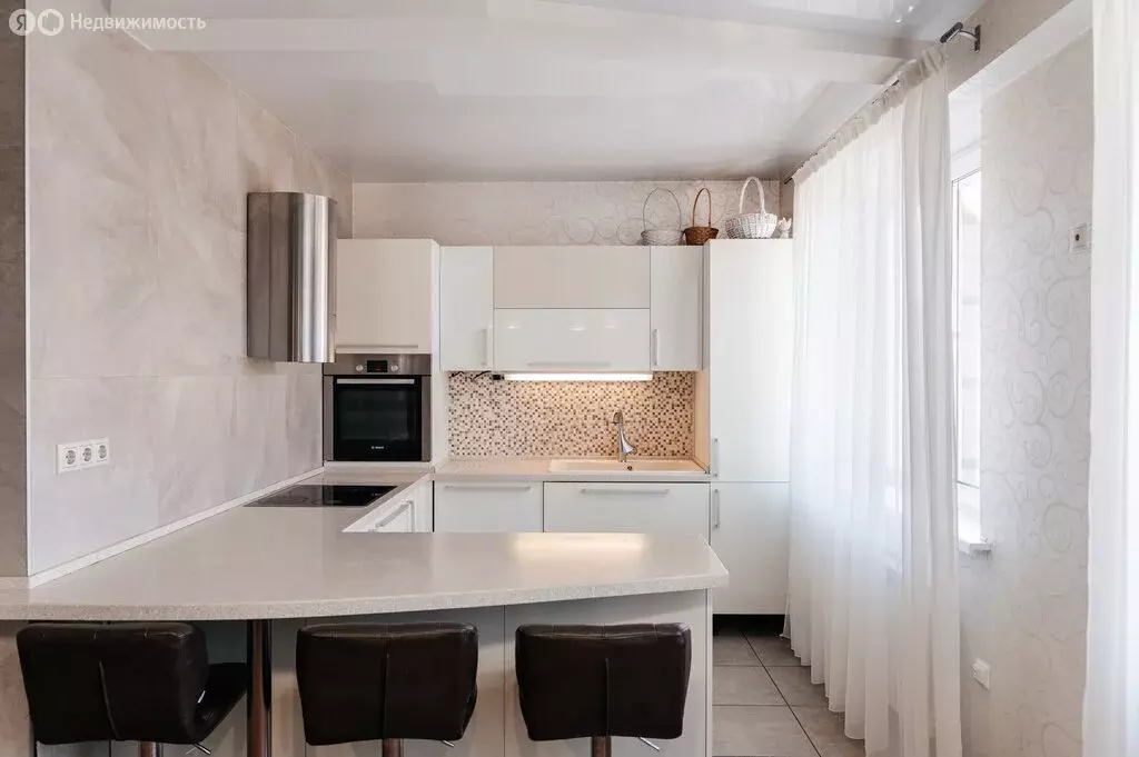 4-комнатная квартира: Иркутск, улица Сурикова, 6 (130 м) - Фото 2