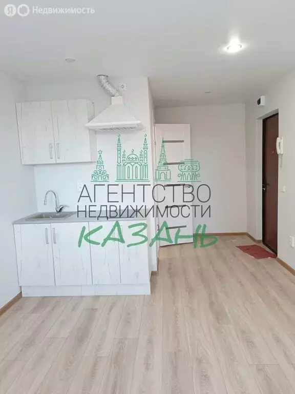 Квартира-студия: Казань, улица Братьев Касимовых, 22/7 (18 м) - Фото 0