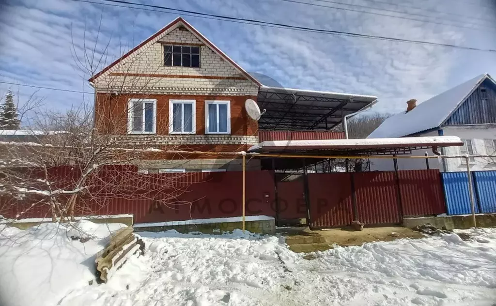 Дом в Краснодарский край, Хадыженск Апшеронский район, Садовая ул. (74 ... - Фото 1