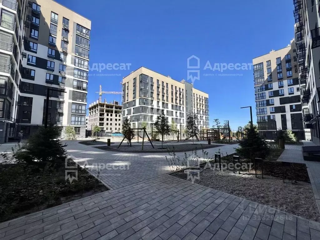 1-к кв. Волгоградская область, Волгоград ул. Тракторостроителей, 27 ... - Фото 0