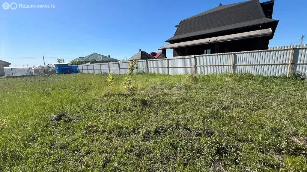 Участок в село Александровка, Транспортная улица (9 м) - Фото 1