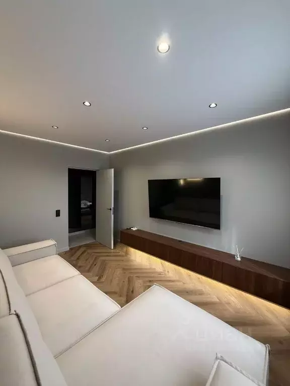 2-к кв. Крым, Симферополь ул. Никанорова, 4Г (68.0 м) - Фото 2