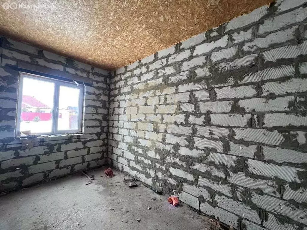 Дом в Старый Оскол, Художественная улица (199.9 м) - Фото 2