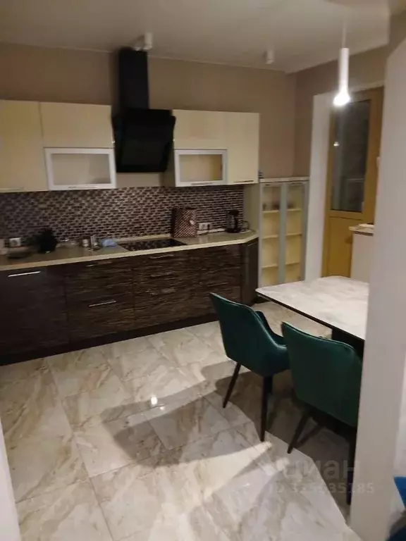 2-к кв. Москва пос. Коммунарка, ул. Бачуринская, 22к2 (65.0 м) - Фото 1