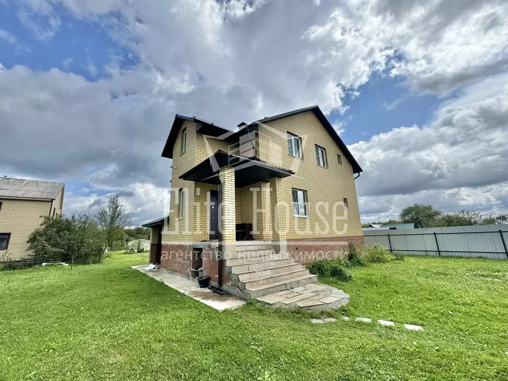 Дом в Калужская область, Калуга городской округ, д. Григоровка 37 (169 ... - Фото 1